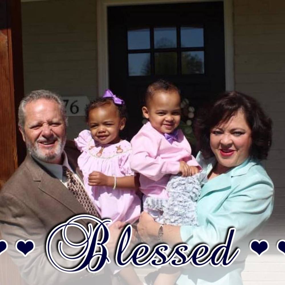 Meet your Posher, Lorie